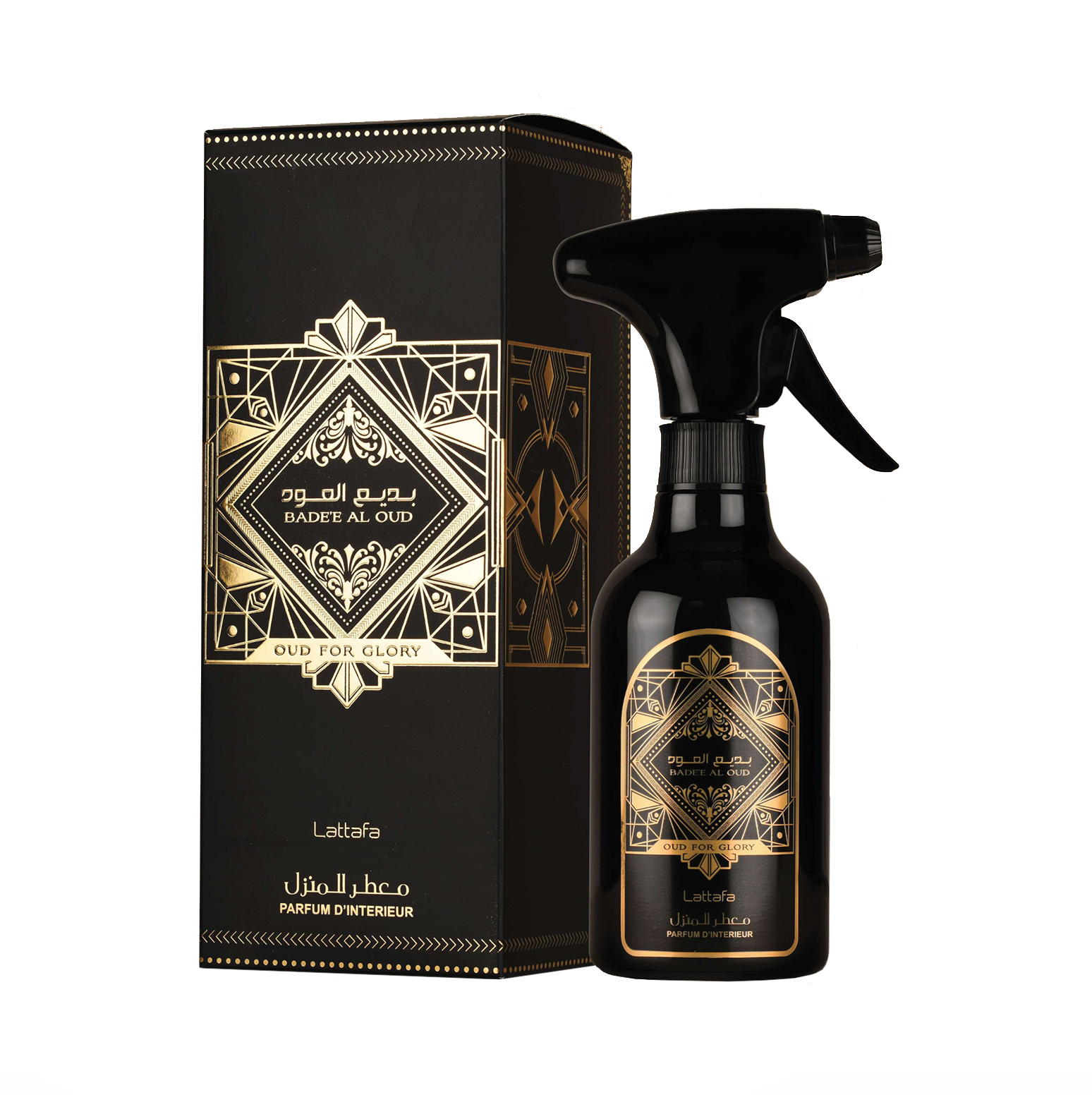 Una fotografia professionale del prodotto Lattafa Badee Al Oud da 450 ml, presentato accanto alla sua elegante confezione originale, che mette in risalto il design premium e sofisticato della collezione di fragranze.